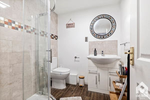 Photo 6- click for photo gallery